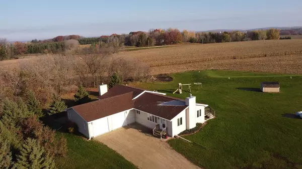 N7036 WHITE CLOVER ROAD, Manawa, WI 54949