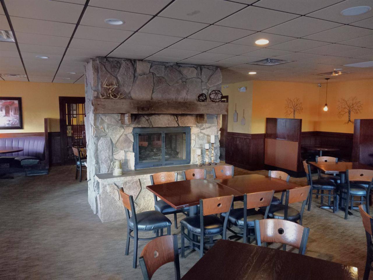 Antigo, WI 54409,410 HWY 64