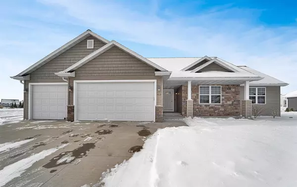 5519 N AMETHYST DRIVE, Appleton, WI 54913