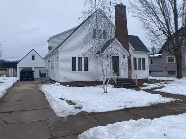 111 S ELM STREET, Bonduel, WI 54107