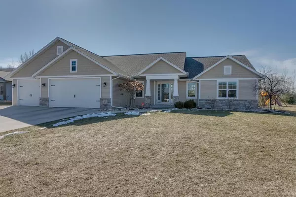 N1061 GLENNVIEW DRIVE, Greenville, WI 54942