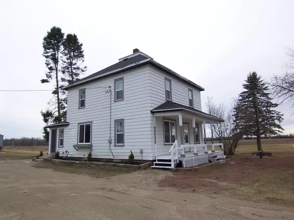 9327 MORGAN RIVER ROAD, Oconto Falls, WI 54154