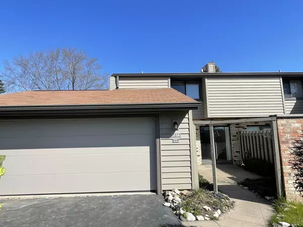 11015 N ELDER TREE COURT, Mequon, WI 53092