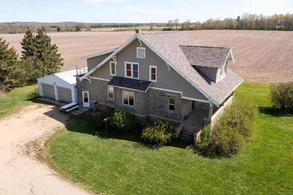 N2396 COUNTY ROAD T, Hortonville, WI 54944