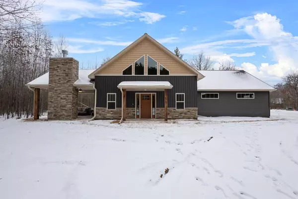 5 BIRCH COURT, Crivitz, WI 54181