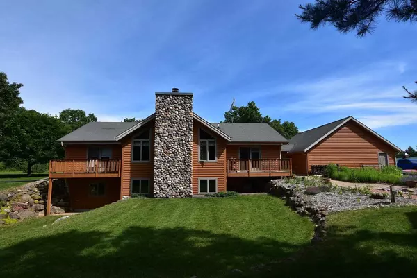 W8043 DUCK CREEK AVENUE, Westfield, WI 53964