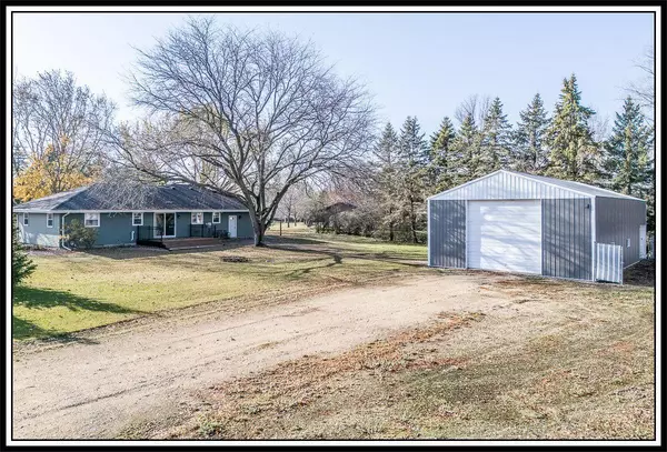 W4826 COUNTRY GATE LANE, Black Creek, WI 54106