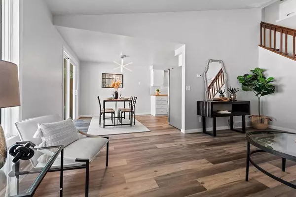 Appleton, WI 54911,430 E 1ST AVENUE ##A