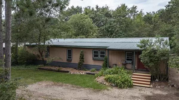 E2638 MARION LANE, Waupaca, WI 54981