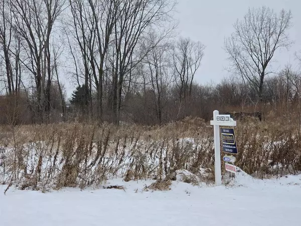 4301 N WHITE HAWK DRIVE, Appleton, WI 54913