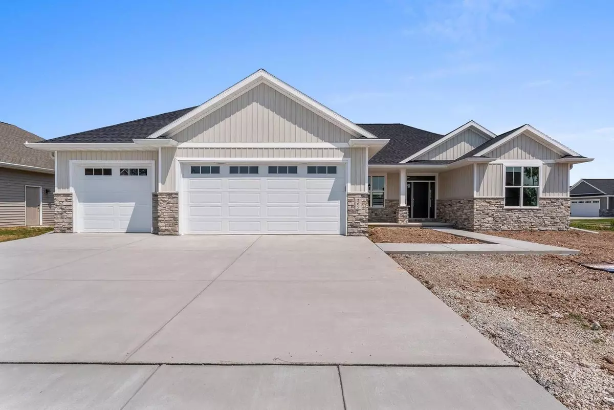 Kimberly, WI 54136,265 RIVERS EDGE DRIVE