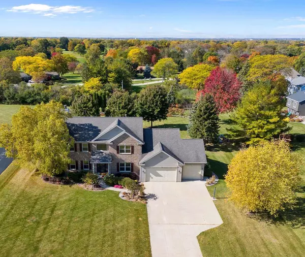 Fond Du Lac, WI 54935,720 COUNTRY CLUB LANE