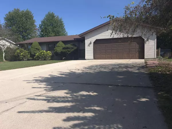 3914 MENASHA AVENUE, Manitowoc, WI 54220