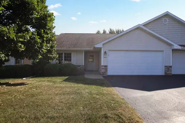 1940 TIMBERLINE DRIVE, Oshkosh, WI 54904