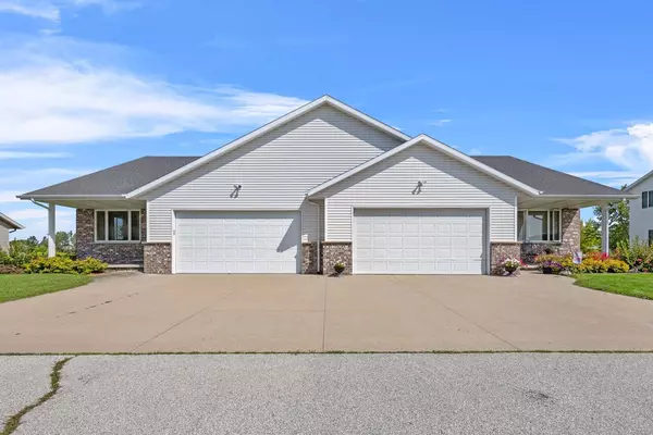 1025 NORTHWOOD DRIVE, Seymour, WI 54165