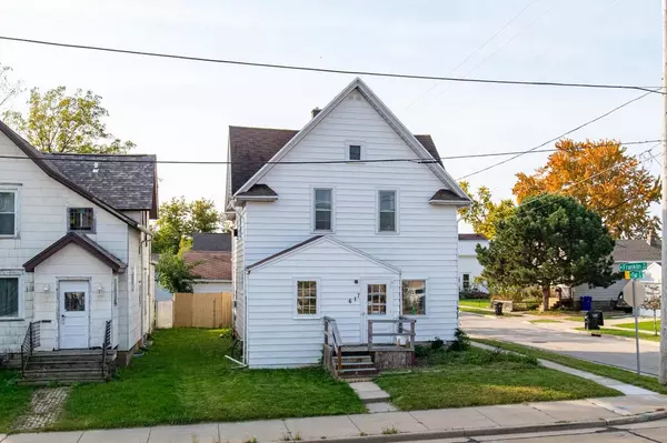 617 W FRANKLIN STREET, Appleton, WI 54911