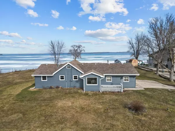 7174 LABELLE SHORE ROAD, Winneconne, WI 54986