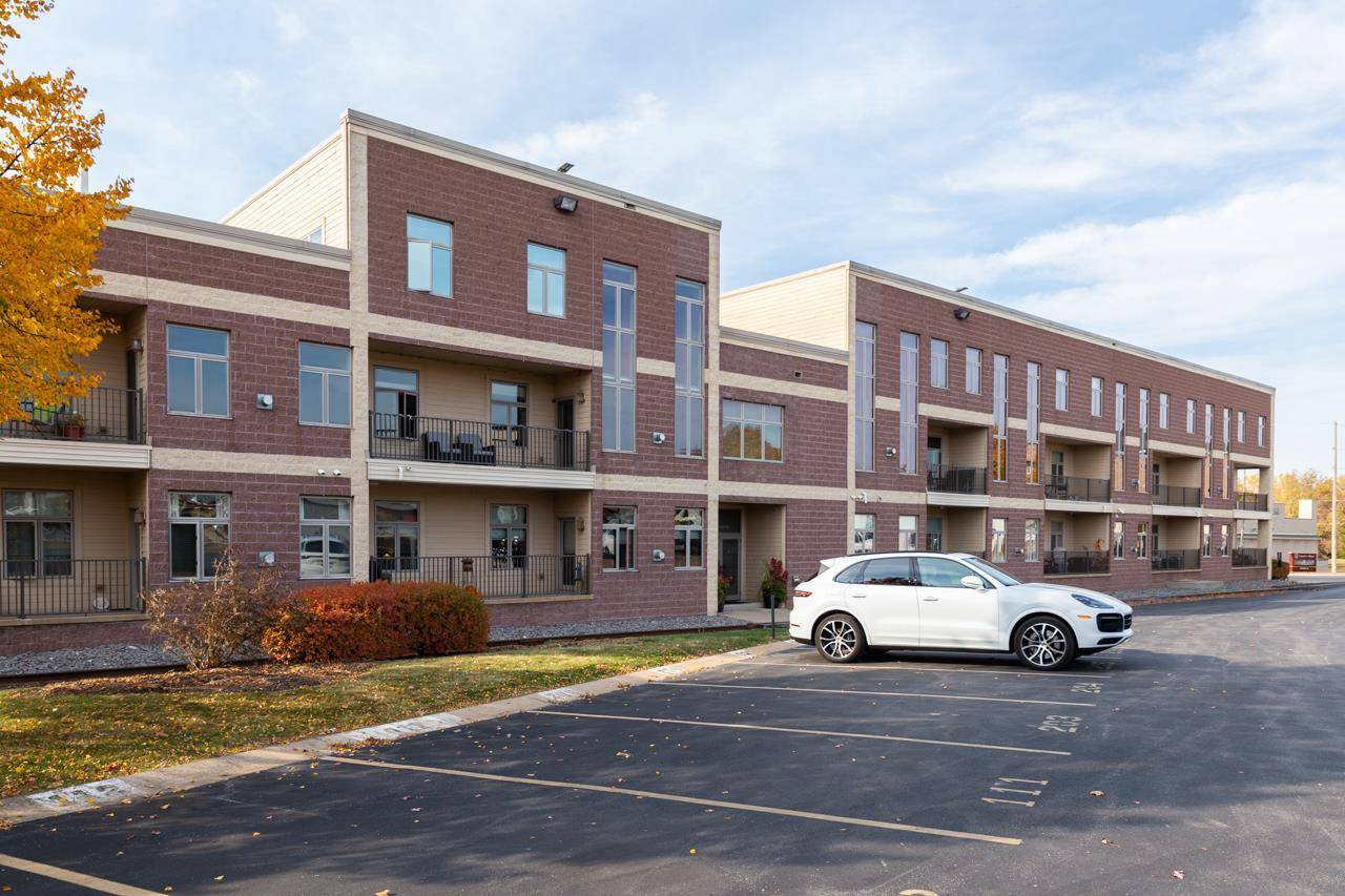 555 MAIN AVENUE #206, De Pere, WI 54115