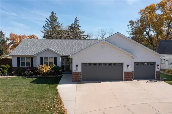 4708 N DEVONSHIRE DRIVE, Appleton, WI 54913