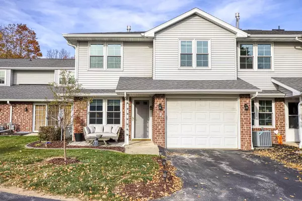 2571 TELLURIDE TRAIL #I, Green Bay, WI 54313