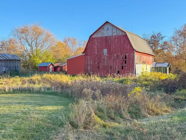 Omro, WI 54963,8495 STATE RD 21