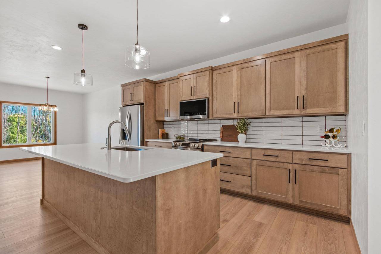 Green Bay, WI 54313,4001 ANTWERP AVENUE #32