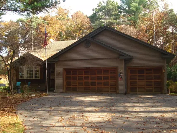 N2098 MAJESTIC PINES CIRCLE, Wautoma, WI 54982