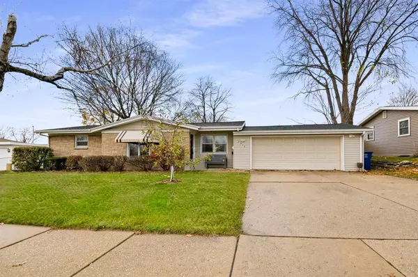 2219 BASTEN STREET, Green Bay, WI 54302