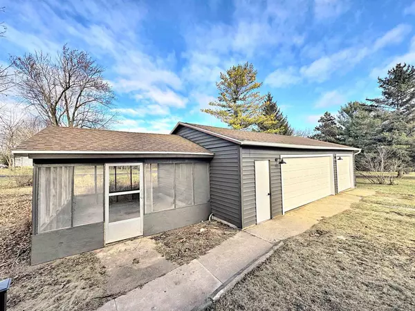 Hortonville, WI 54944,141 BAAKE STREET