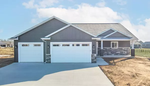 5702 N YOSEMITE LANE, Appleton, WI 54913