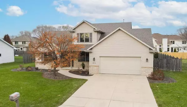 812 KENSINGTON ROAD, Neenah, WI 54956