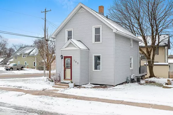 Valders, WI 54245,103 GRANT STREET