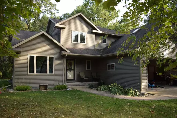 Waupaca, WI 54981,799 WOODLAND CIRCLE