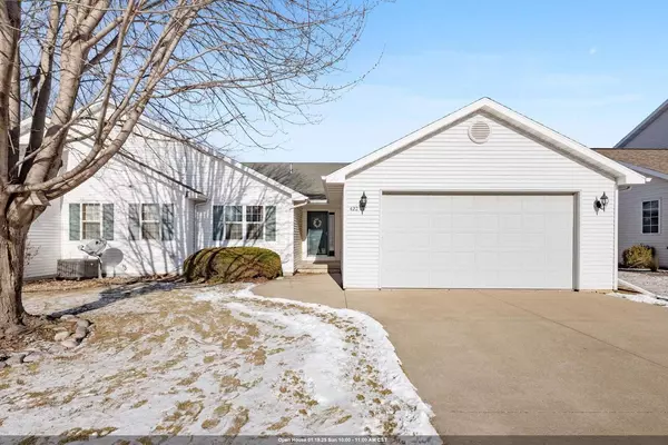 422 THERESA COURT, Kimberly, WI 54136