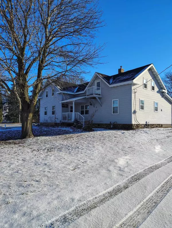 W7549 SPRING ROAD, Greenville, WI 54942