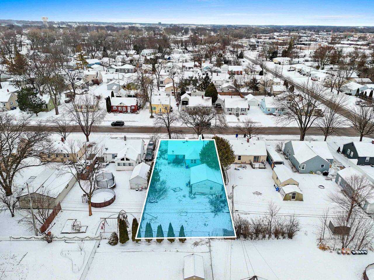 Neenah, WI 54956,942 ADAMS STREET