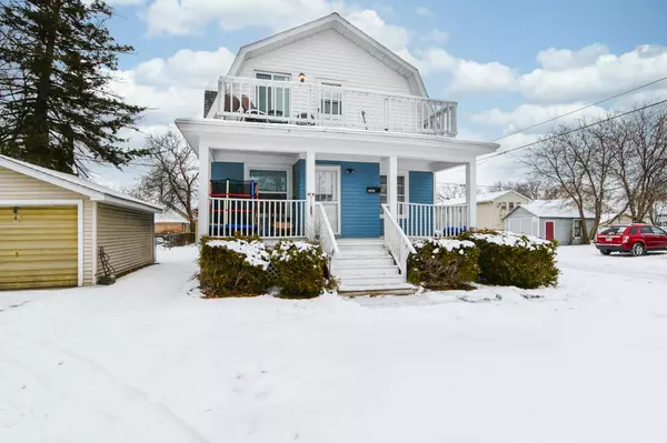 1115 E WALNUT STREET, Green Bay, WI 54301