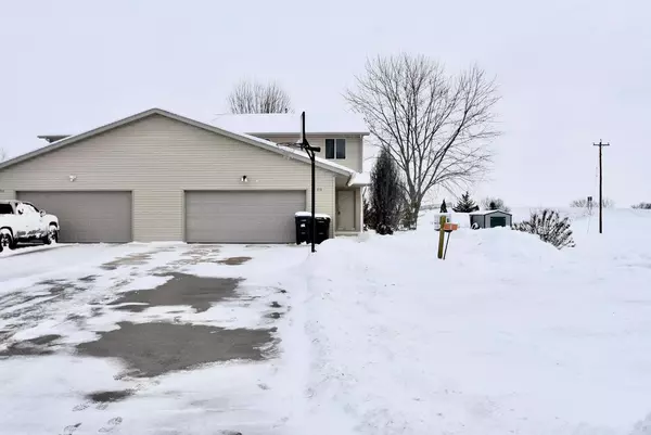 914 RIVERVIEW DRIVE, Little Suamico, WI 54141