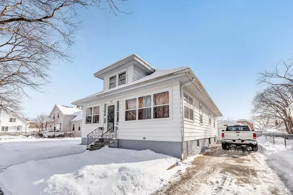 1358 SMITH STREET, Green Bay, WI 54302