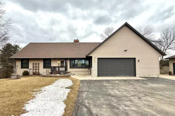 E2972 GRANITE QUARRY ROAD, Waupaca, WI 54981
