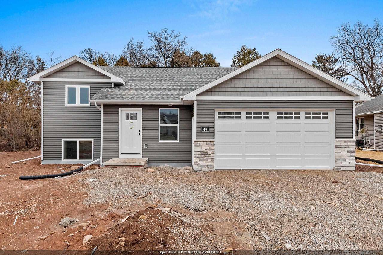 46 GIBSON COURT, Oshkosh, WI 54902