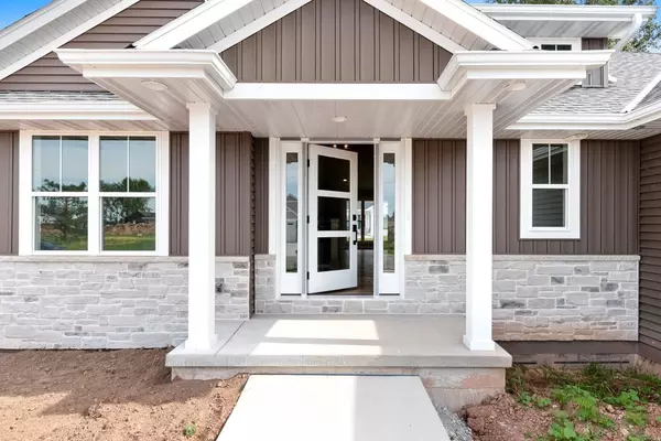 De Pere, WI 54115,1362 HIGHLAND RIDGE DRIVE