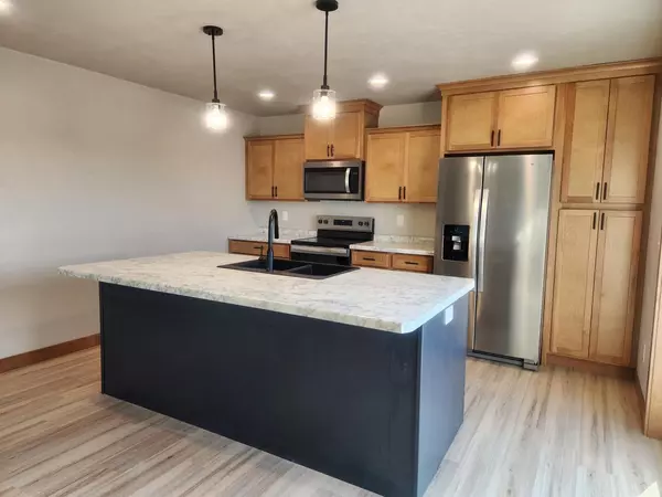 Kaukauna, WI 54130,2027 RED FOX LANE