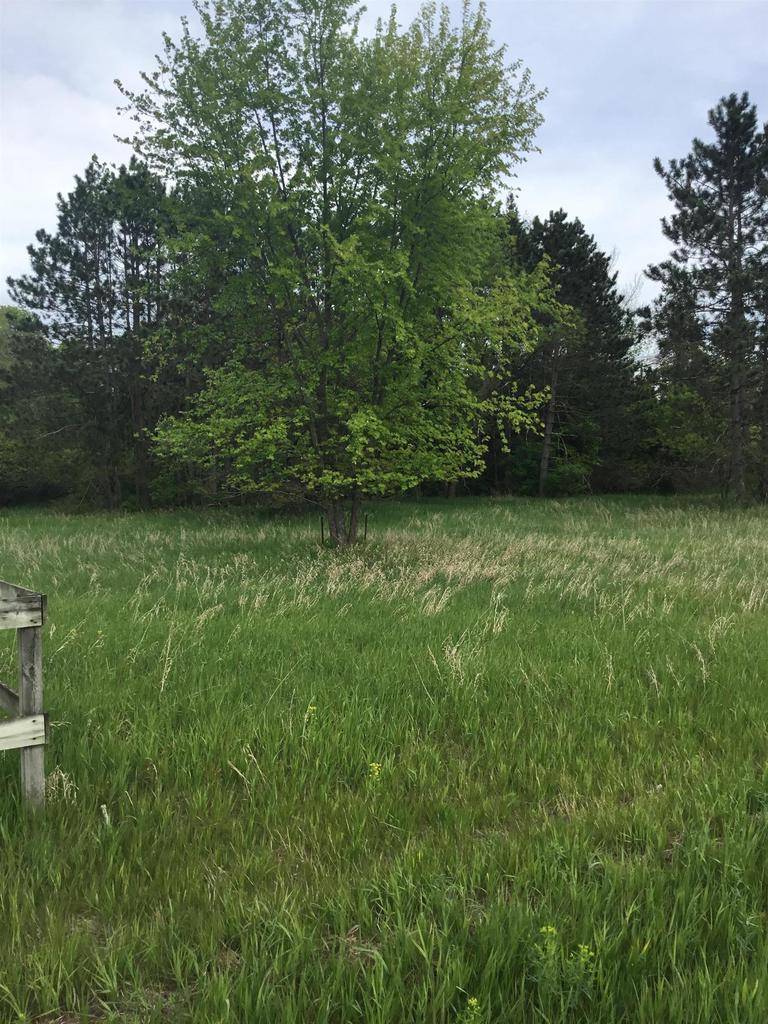 N KERTESZ LANE, Crivitz, WI 54114