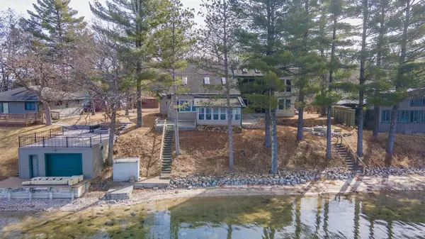 Westfield, WI 53964,W13585 S PLEASANT ROAD