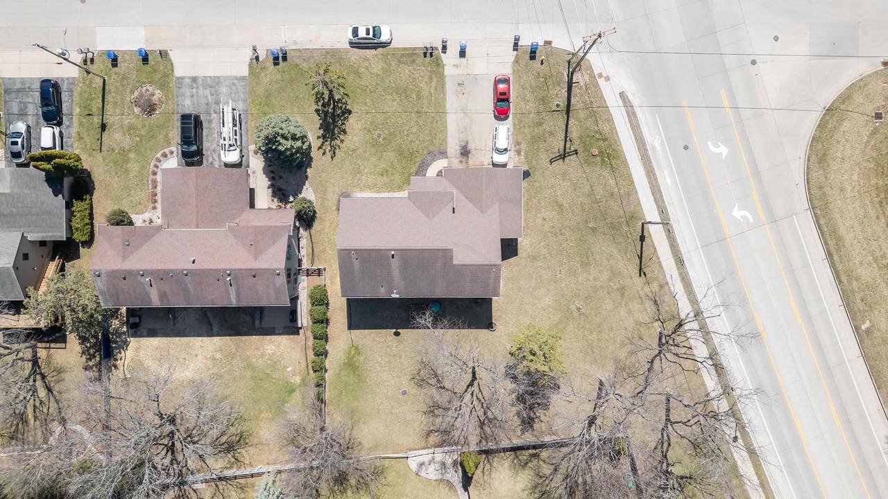 Oshkosh, WI 54902,10 E WAUKAU AVENUE