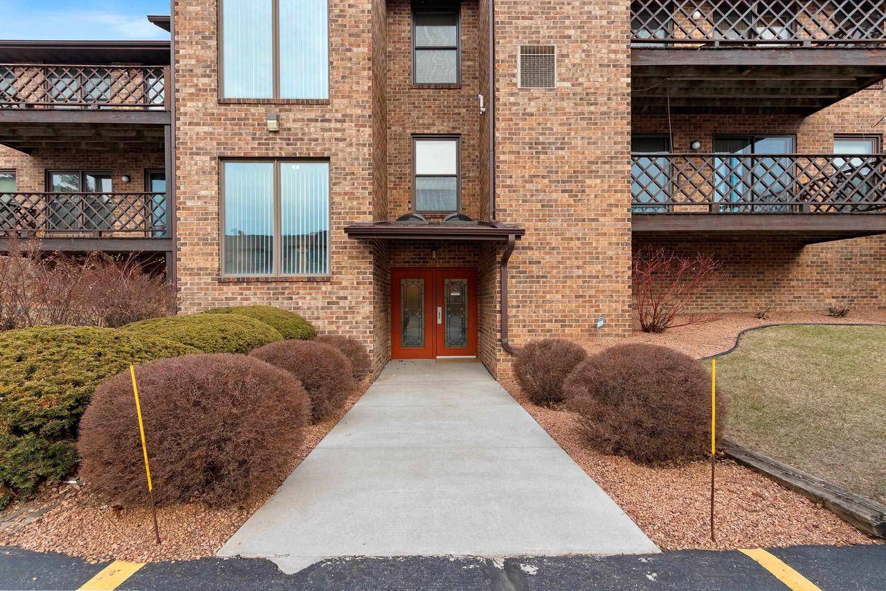 340 W ST JOSEPH STREET #11, Green Bay, WI 54301