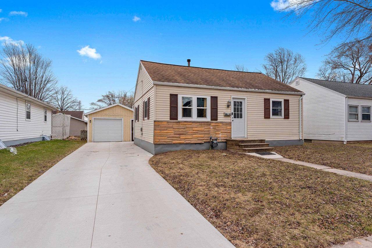 1731 11TH AVENUE, Green Bay, WI 54304