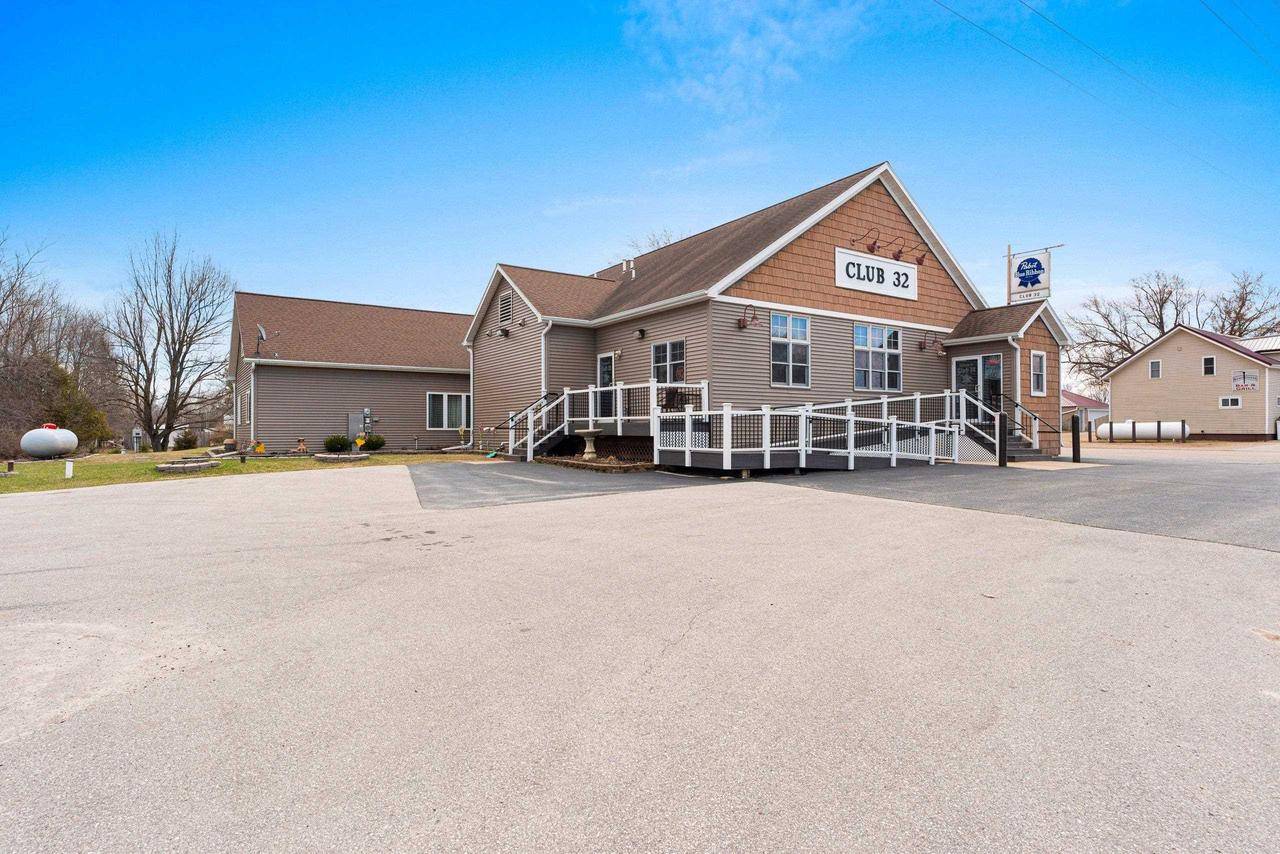 Gillett, WI 54124,5506 STATE HIGHWAY 32