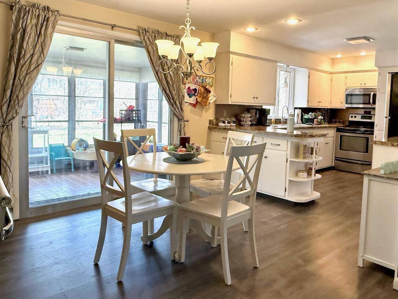 Green Bay, WI 54301,161 HILLTOP DRIVE
